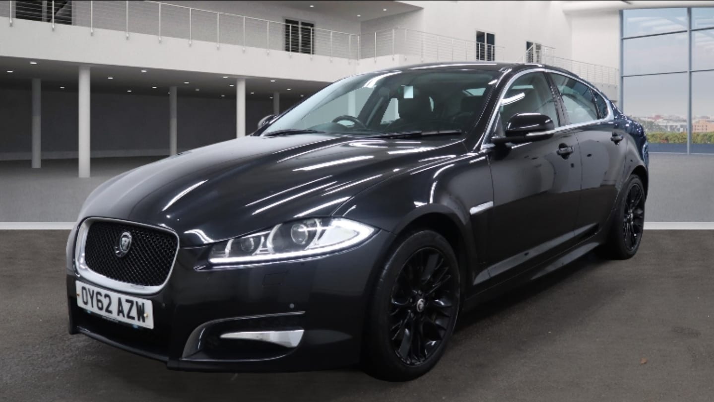 Used Jaguar XF 2012 for sale - 77319987: Photo 2