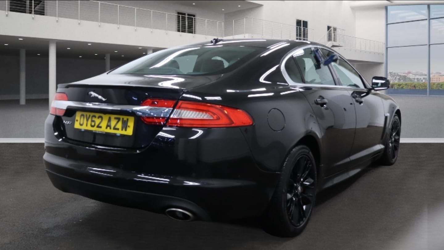 Used Jaguar XF 2012 for sale - 77319987: Photo 4