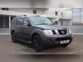 2011 (11) - 2.5 dCi Tekna 5dr