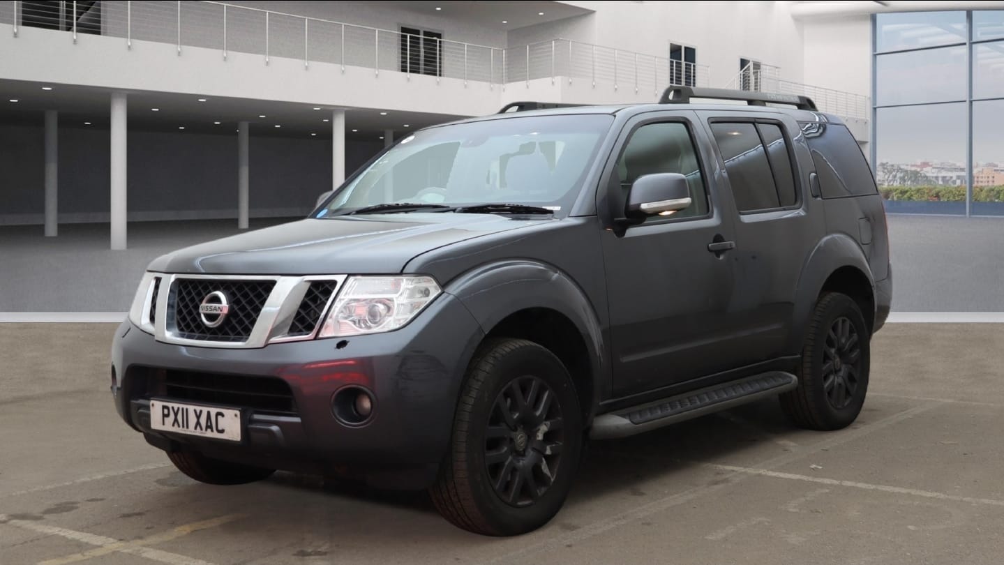 Used Nissan Pathfinder 2011 for sale - 77201734: Photo 2
