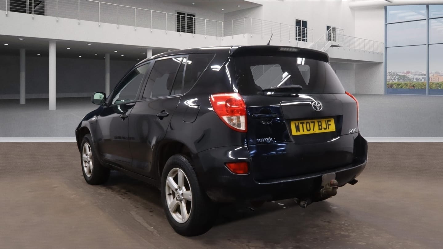 Used Toyota RAV4 2007 for sale - 77688119: Photo 3