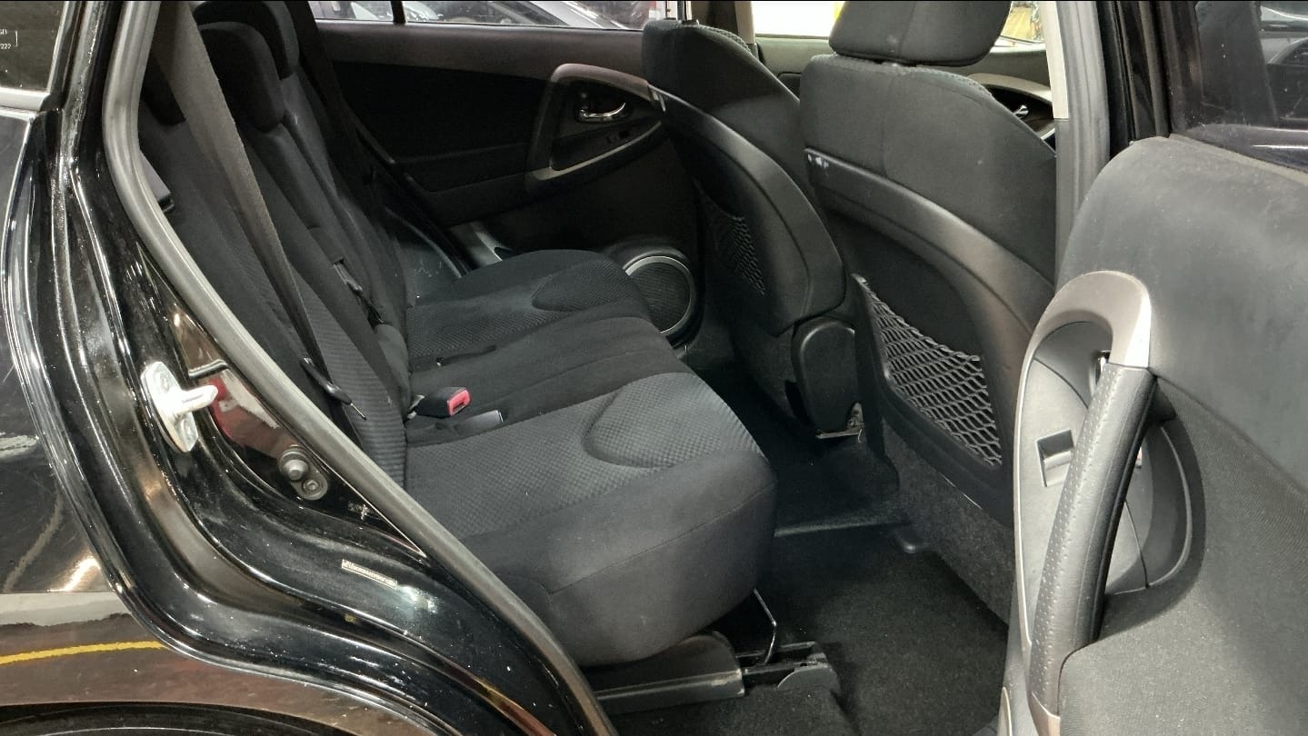 Used Toyota RAV4 2007 for sale - 77688119: Photo 8