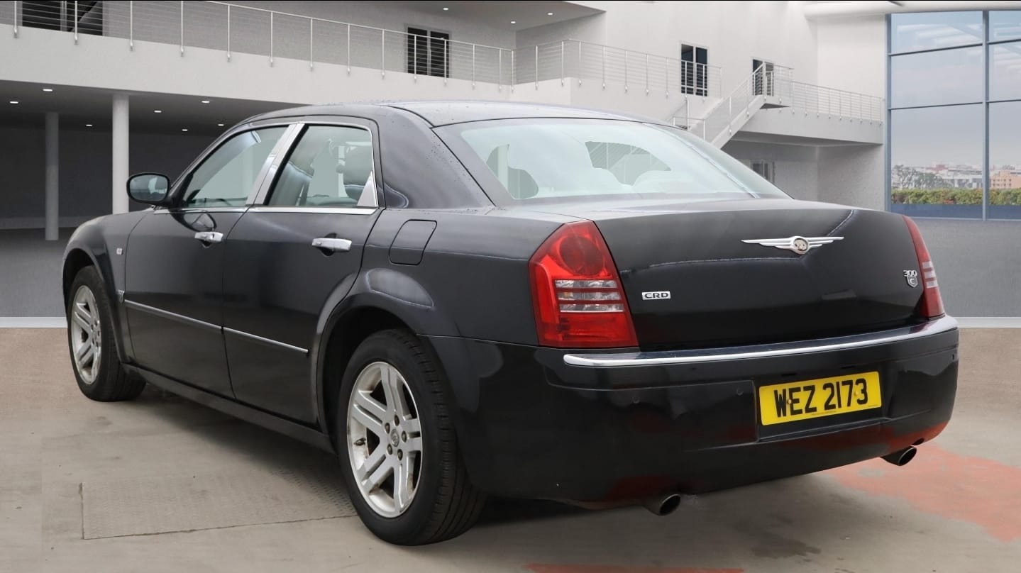Used Chrysler 300C 2008 for sale - 77676198: Photo 3