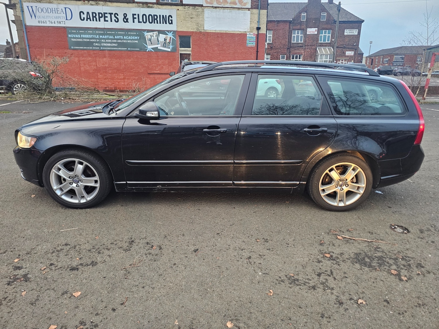 Used Volvo V50 2009 for sale - 77100182: Photo 4