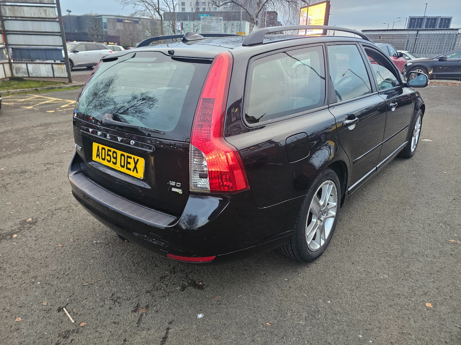 Used Volvo V50 2009 for sale - 77100182: Photo 7