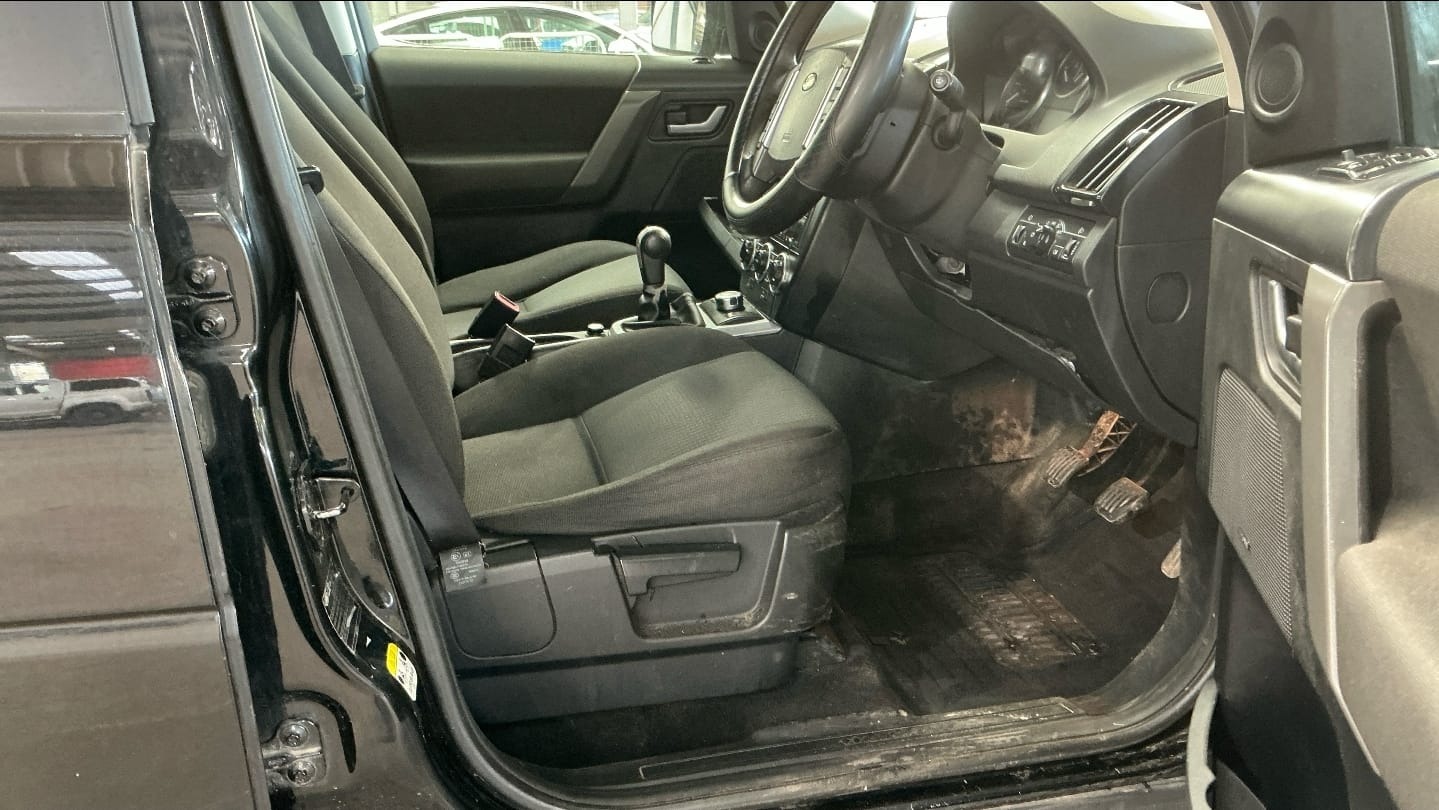 Used Land Rover Freelander 2010 for sale - 77983807: Photo 7