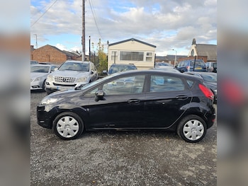 Used Ford Fiesta 2009 for sale - 77101289: Photo