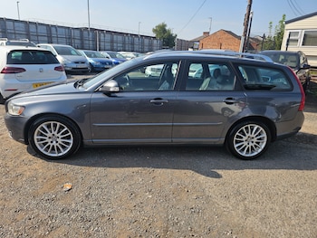 Used Volvo V50 2012 for sale - 75512570: Photo