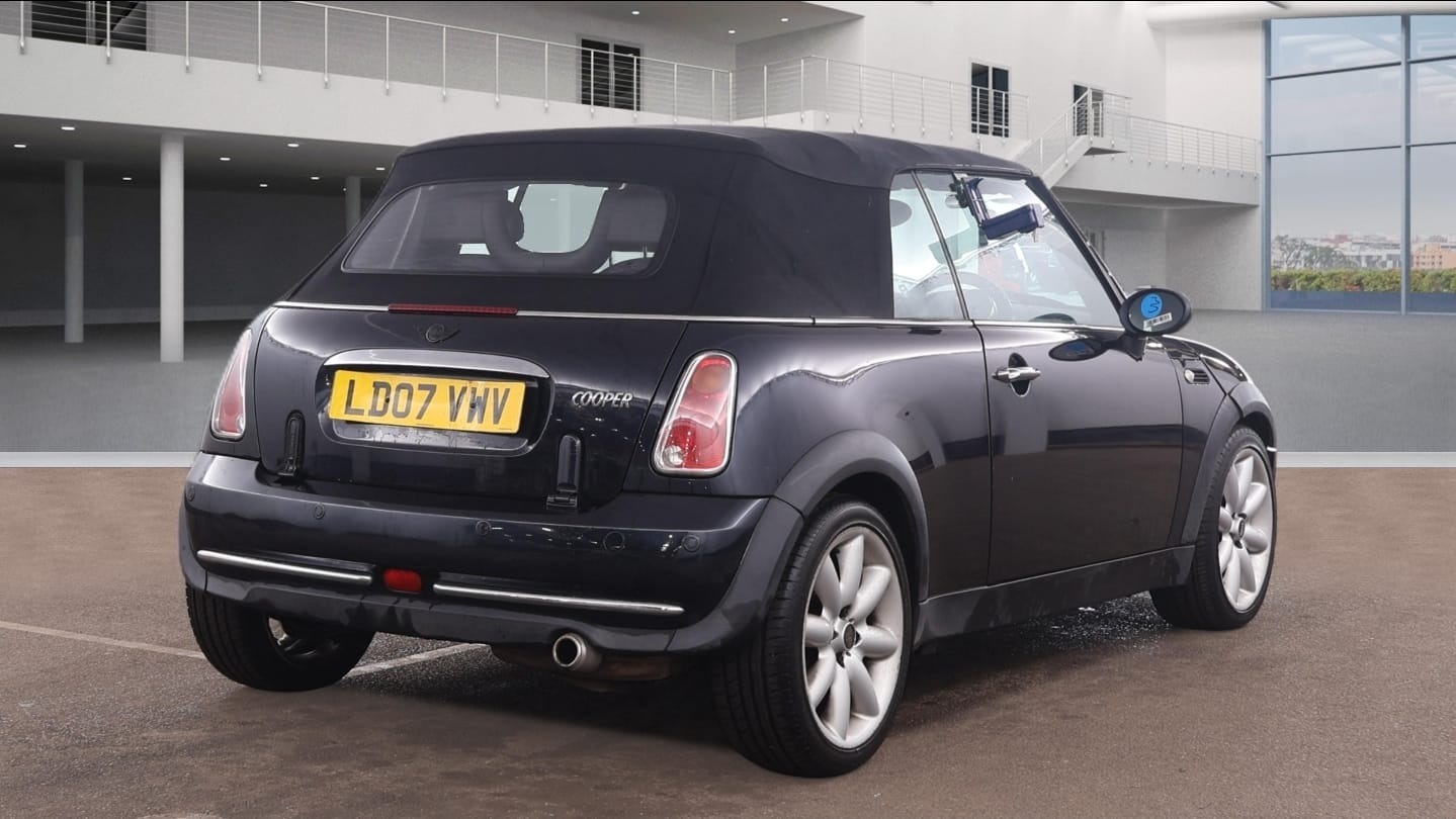 Used MINI Convertible 2007 for sale - 77873375: Photo 4