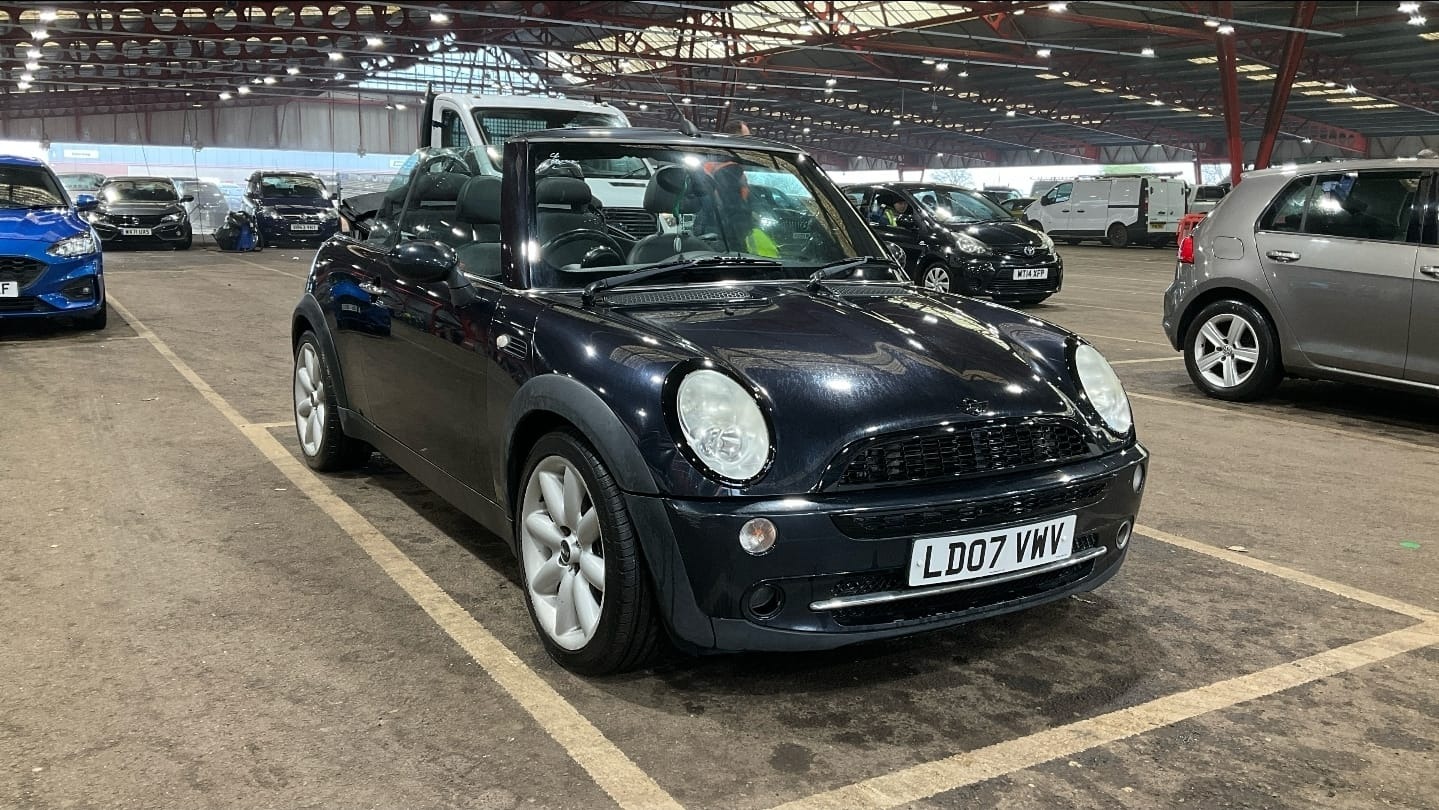 Used MINI Convertible 2007 for sale - 77873375: Photo 7