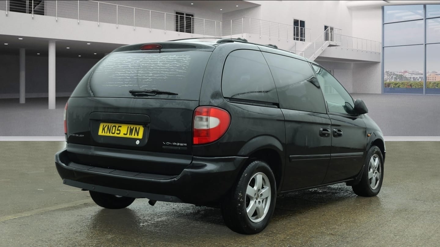 Used Chrysler Voyager 2008 for sale - 77403597: Photo 4