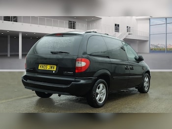 Used Chrysler Voyager 2008 for sale - 77403597: Photo