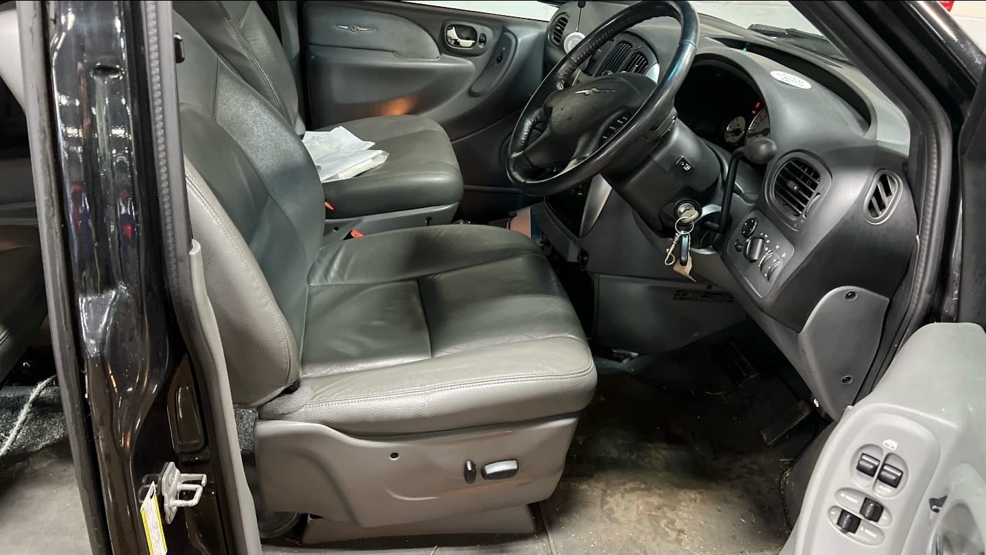 Used Chrysler Voyager 2008 for sale - 77403597: Photo 7