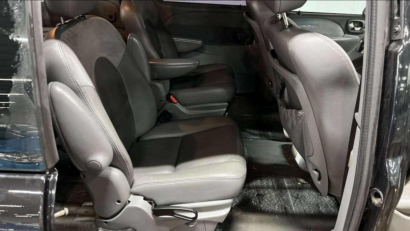 Used Chrysler Voyager 2008 for sale - 77403597: Photo 9