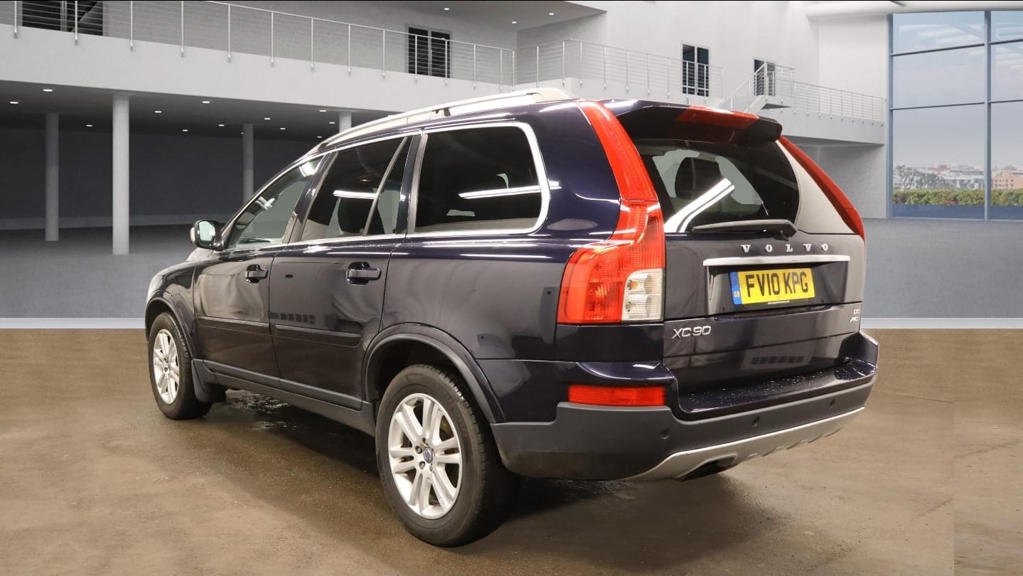 Used Volvo XC90 2010 for sale - 77426206: Photo 3