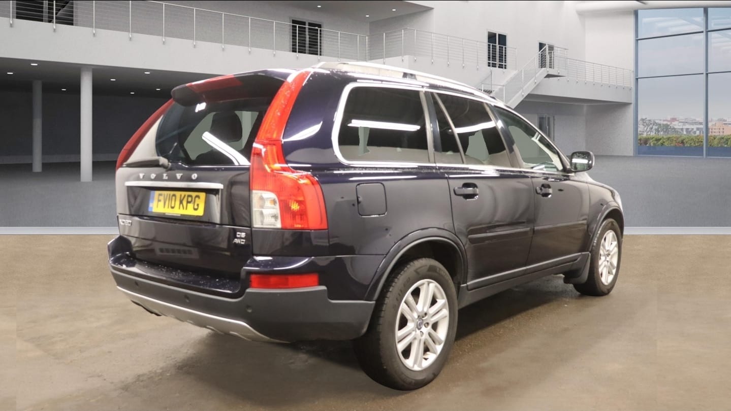 Used Volvo XC90 2010 for sale - 77426206: Photo 4