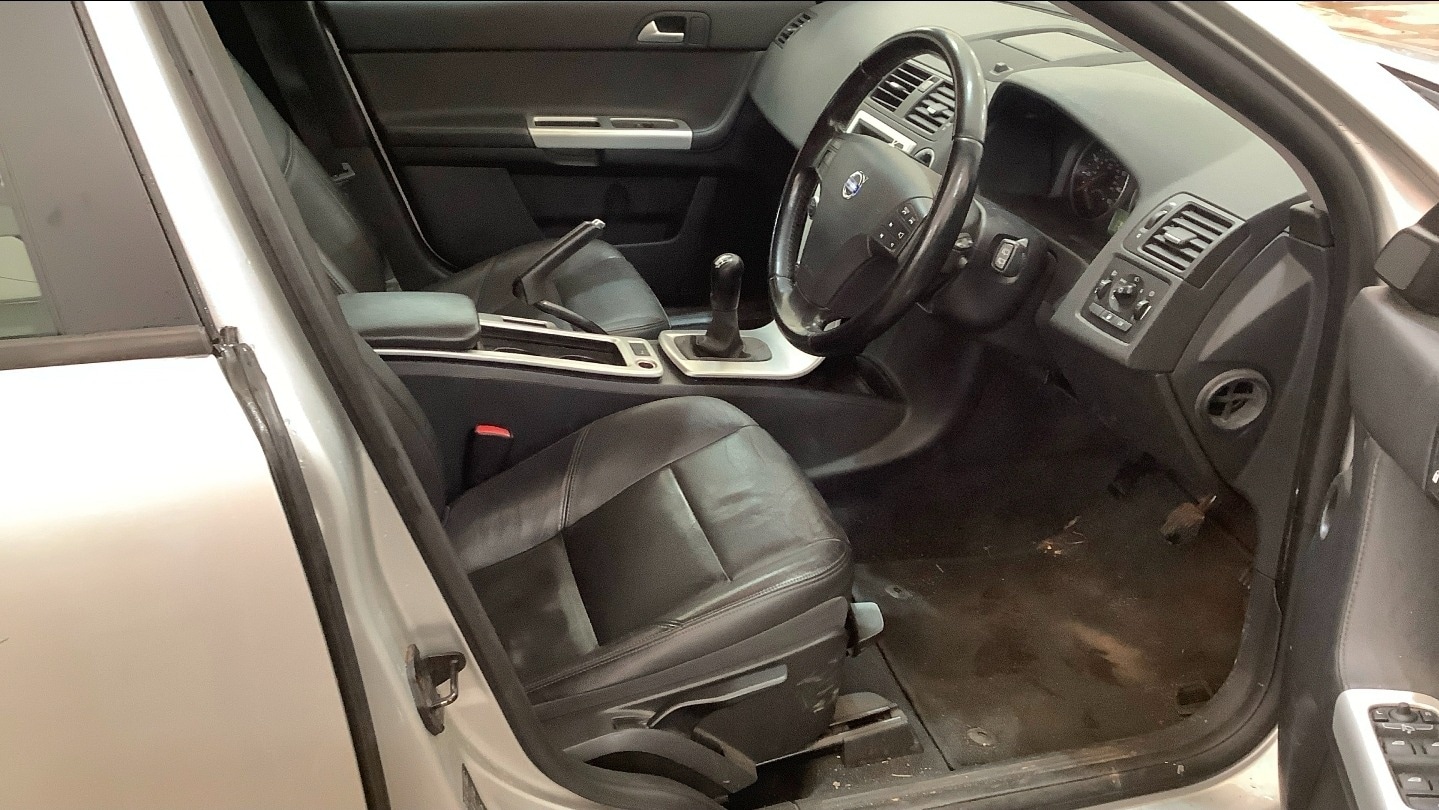 Used Volvo V50 2012 for sale - 78064897: Photo 7