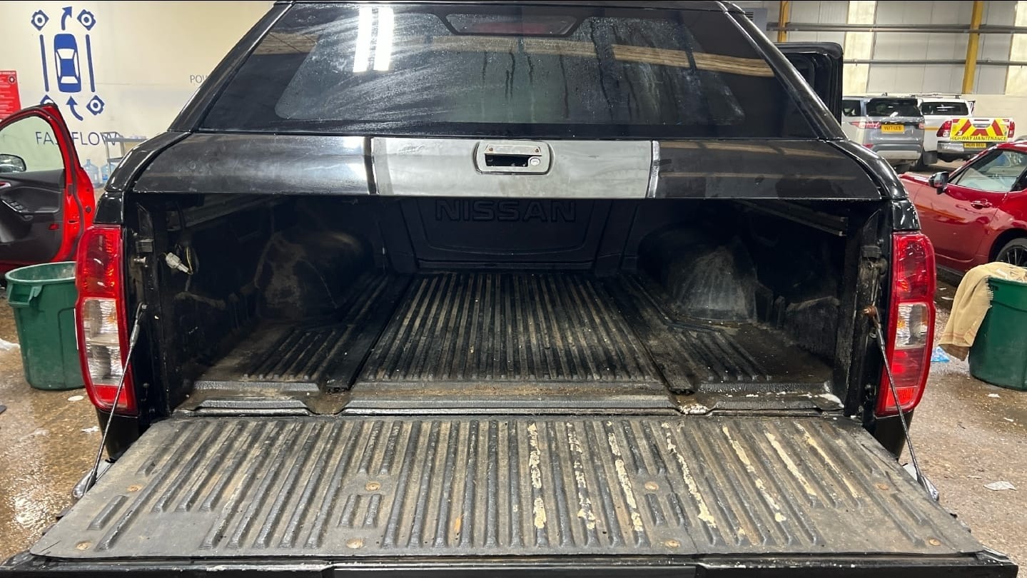 Used Nissan Navara 2009 for sale - 77278456: Photo 9