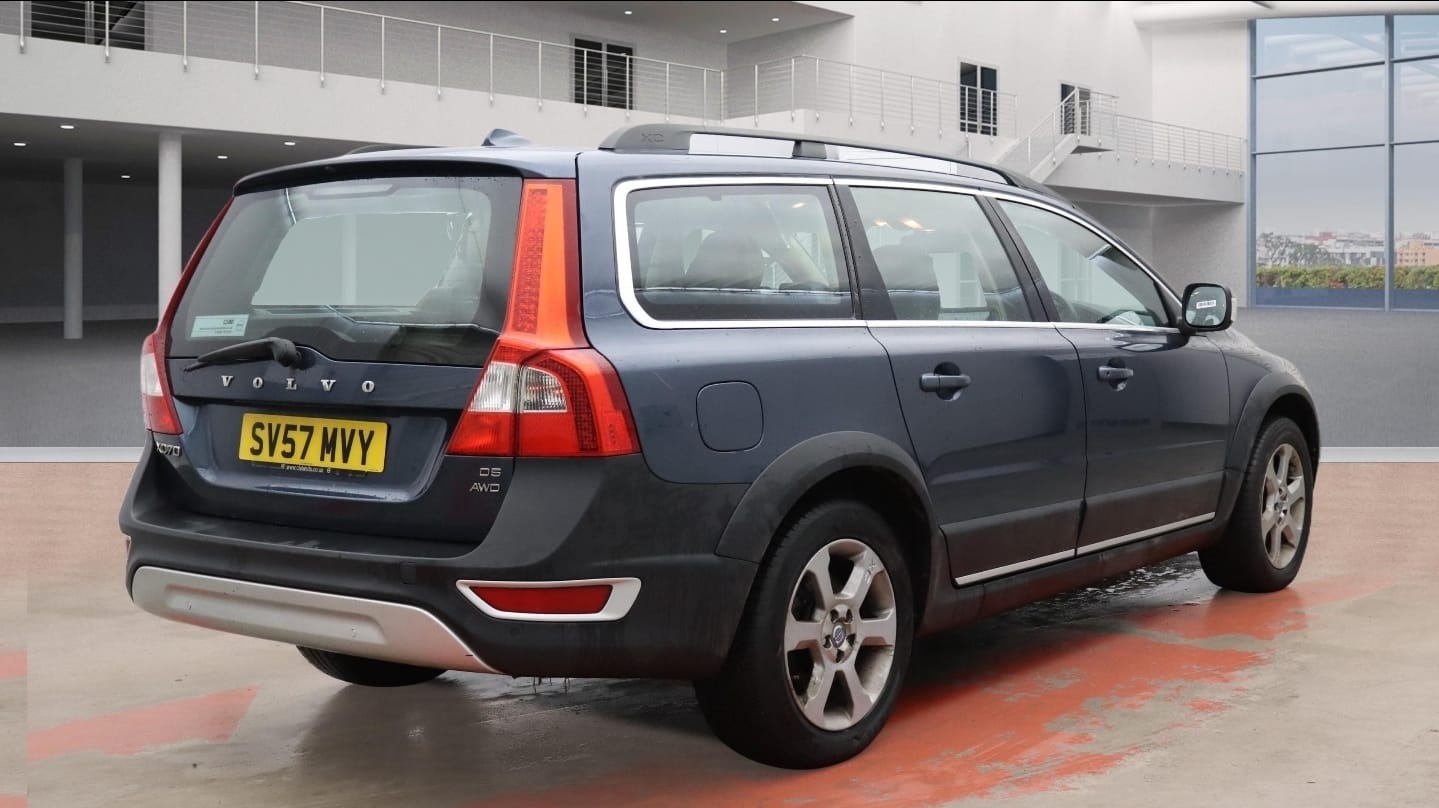 Used Volvo XC70 2007 for sale - 77555359: Photo 4