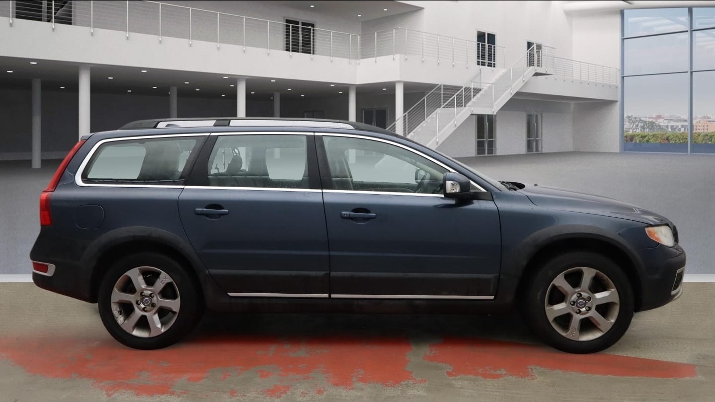 Used Volvo XC70 2007 for sale - 77555359: Photo 5