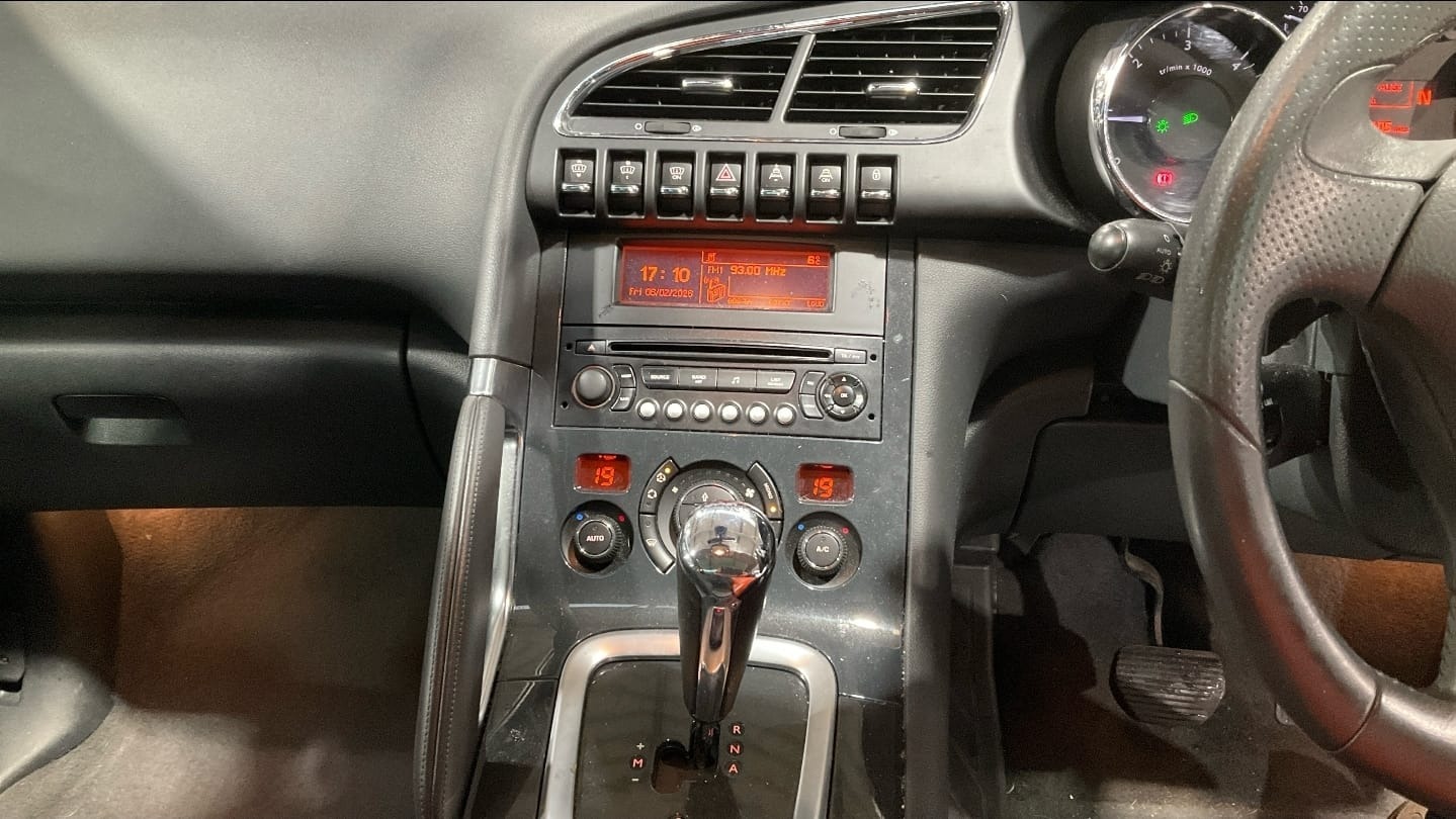 Used Peugeot 3008 2011 for sale - 77541347: Photo 11