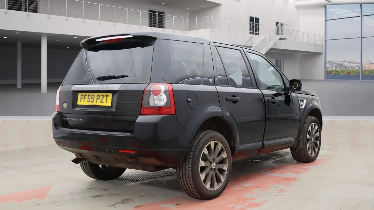 Used Land Rover Freelander 2010 for sale - 77603457: Photo 4
