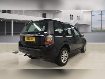 Used Land Rover Freelander 2012 for sale - 77460357: Photo