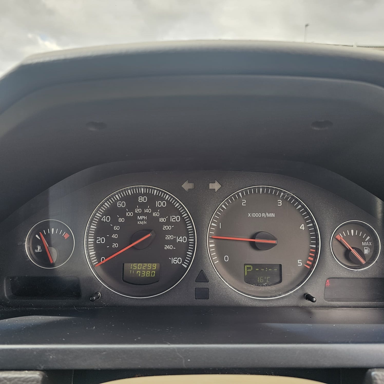 Used Volvo XC90 2009 for sale - 77100562: Photo 9