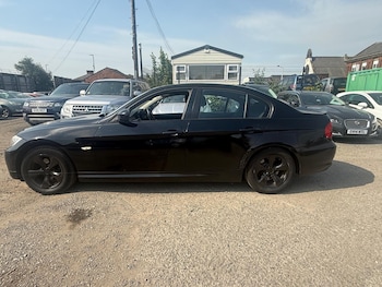 Used BMW 3 Series 2011 for sale - 79011156: Photo