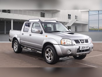 Nissan Navara feature image