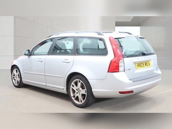 Used Volvo V50 2009 for sale - 78483992: Photo