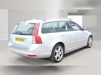 Used Volvo V50 2009 for sale - 78483992: Photo