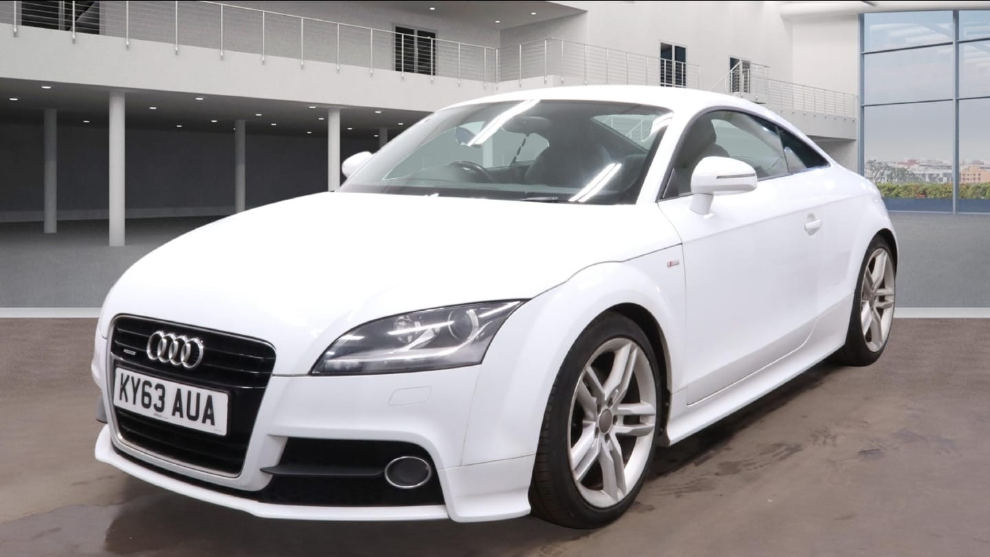 Used Audi TT 2013 for sale - 77130559: Photo 2