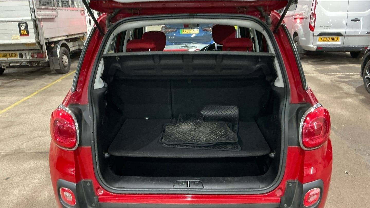 Used Fiat 500L 2014 for sale - 77460375: Photo 7