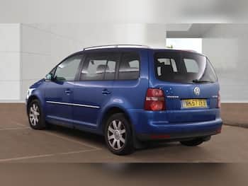 Used Volkswagen Touran 2007 for sale - 79649380: Photo