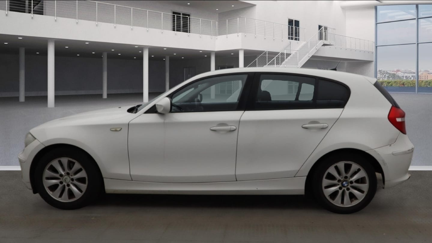 Used BMW 1 Series 2010 for sale - 77124181: Photo 5
