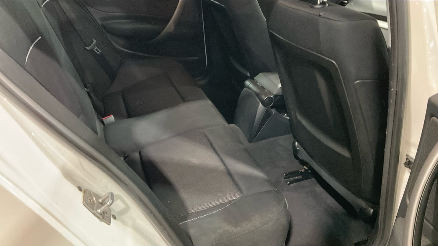 Used BMW 1 Series 2010 for sale - 77124181: Photo 7