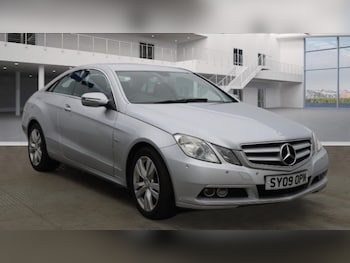 Used Mercedes-Benz E Class 2009 for sale - 77320063: Photo