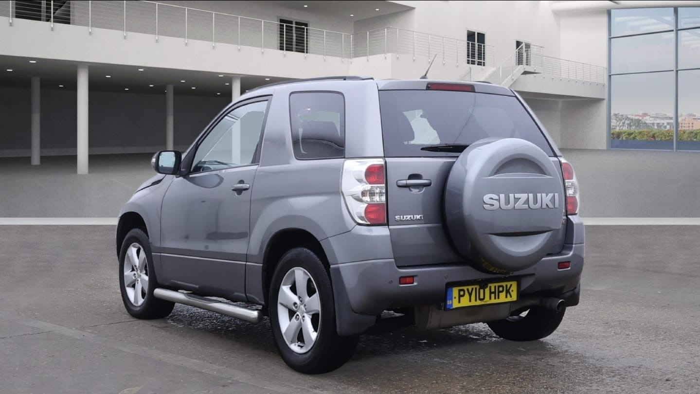 Used Suzuki Grand Vitara 2010 for sale - 77107931: Photo 3