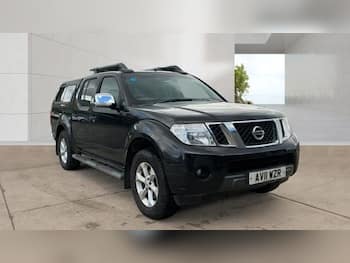 Used Nissan Navara 2011 for sale - 79633163: Photo