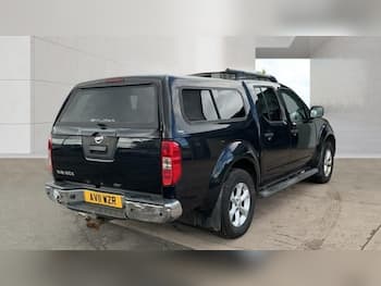 Used Nissan Navara 2011 for sale - 79633163: Photo