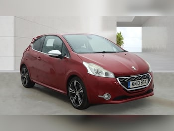 Used Peugeot 208 2013 for sale - 78689136: Photo