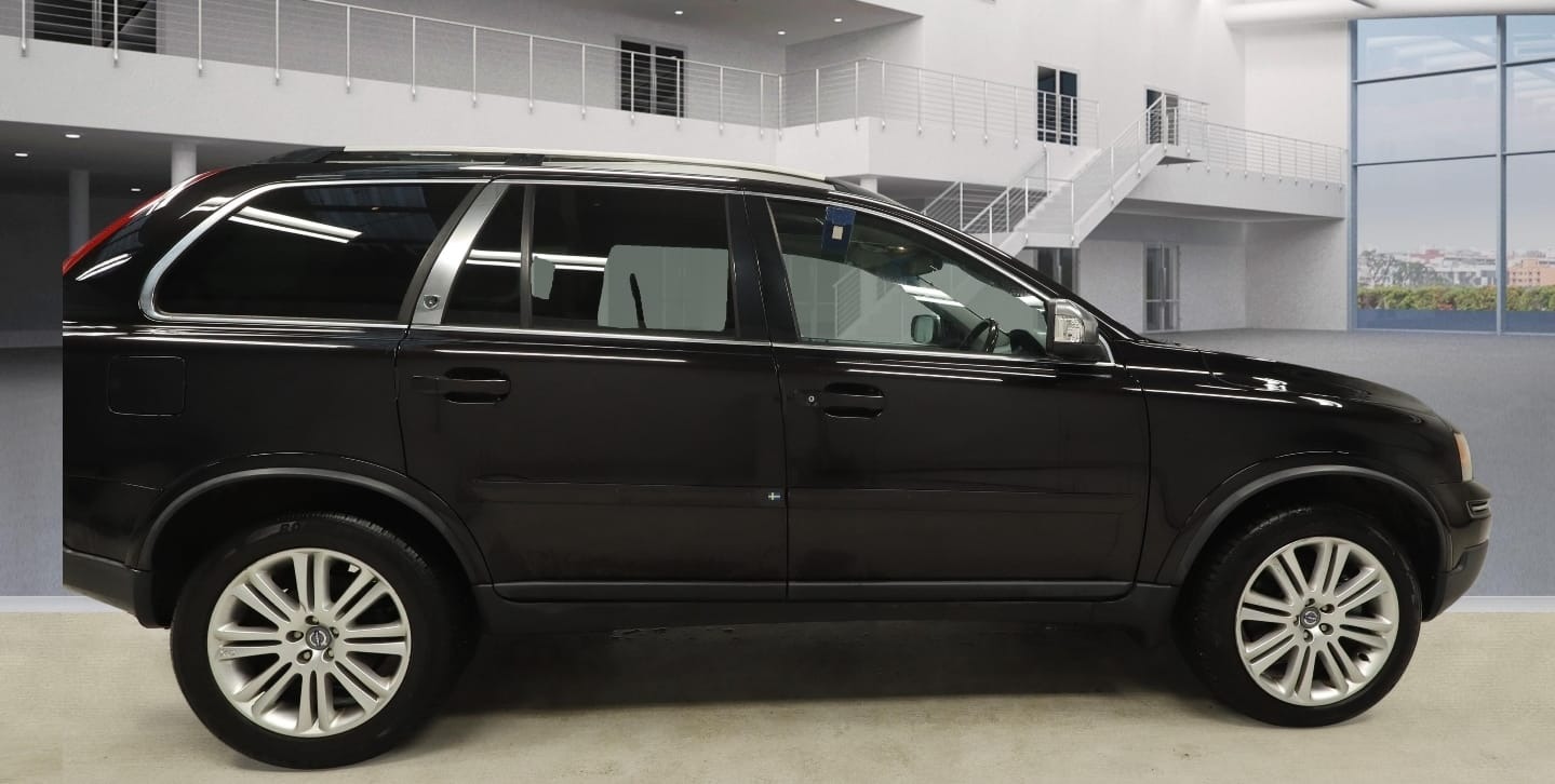 Used Volvo XC90 2011 for sale - 77460343: Photo 5