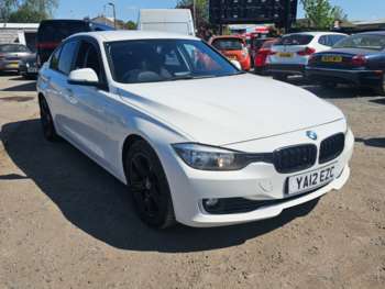 2012 (12) - 318d SE 4dr