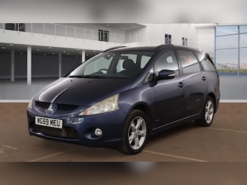 Used Mitsubishi Grandis 2009 for sale - 75512576: Photo