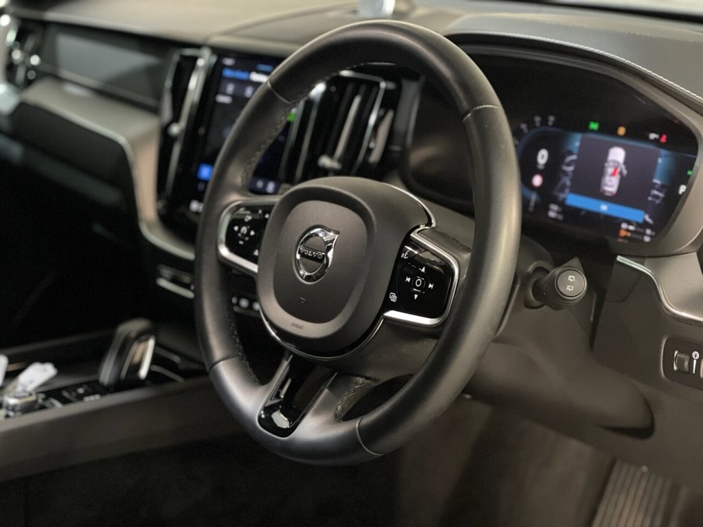 Used Volvo XC60 2022 for sale - 75936651: Photo 22