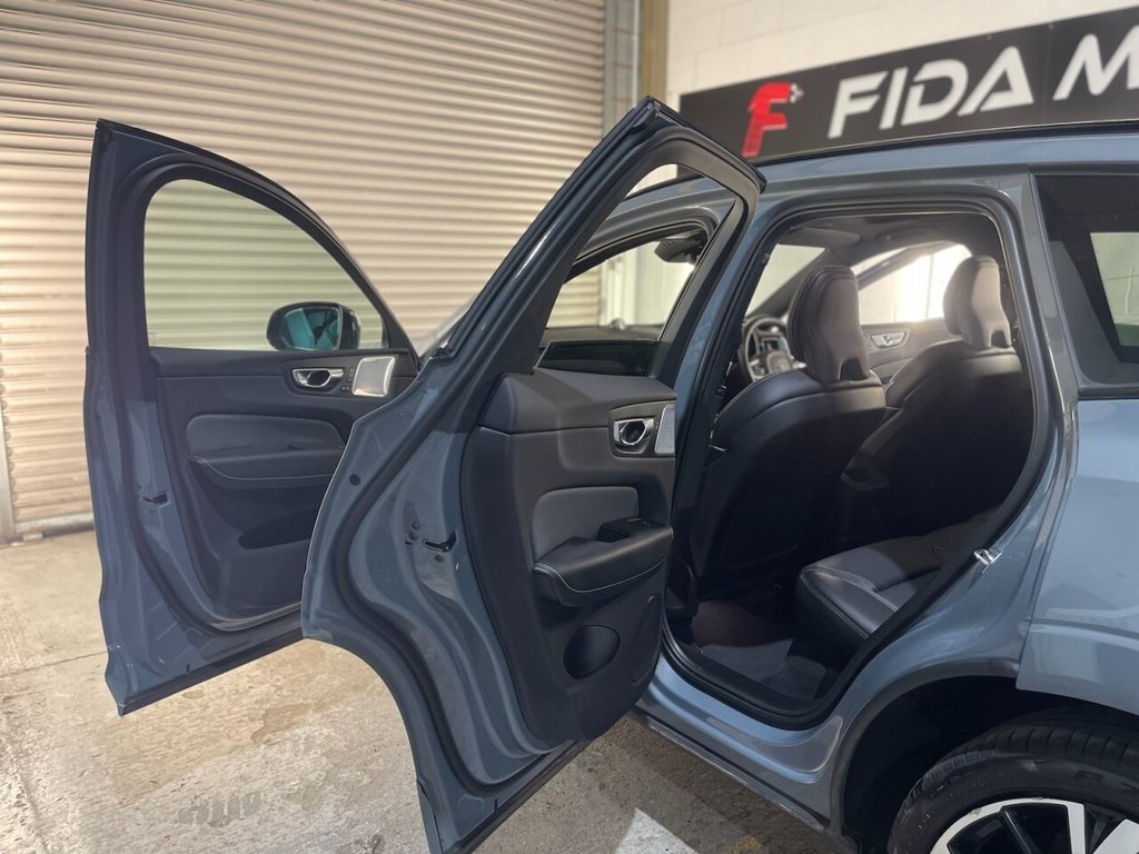 Used Volvo XC60 2022 for sale - 75936651: Photo 36