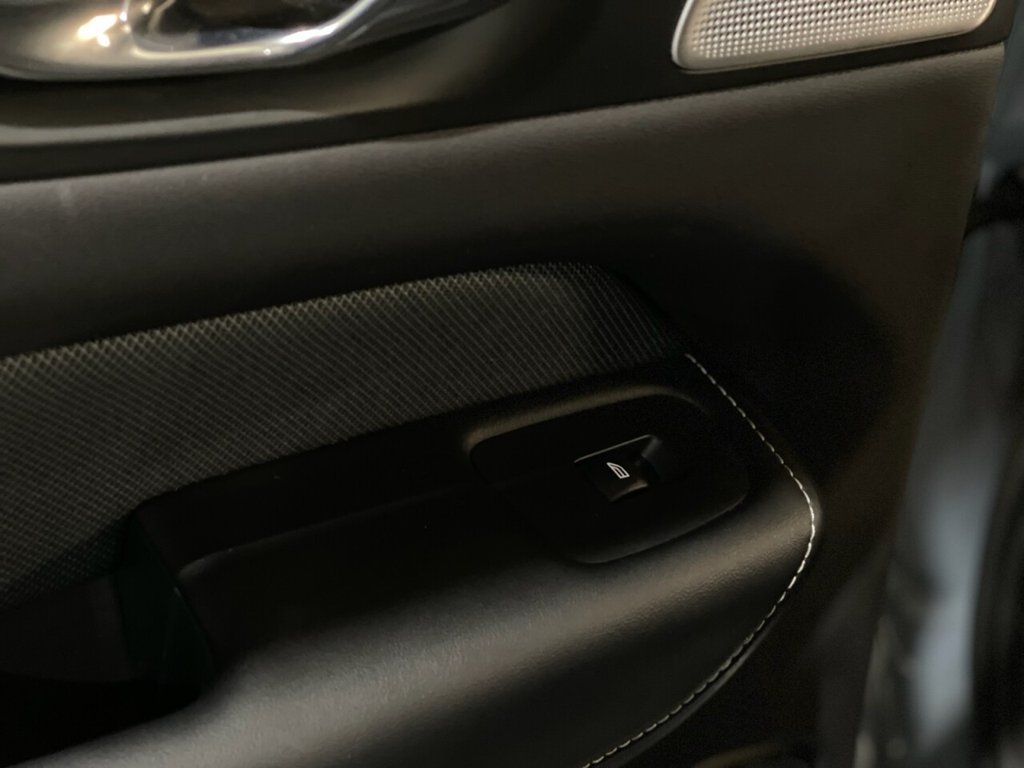 Used Volvo XC60 2022 for sale - 75936651: Photo 38