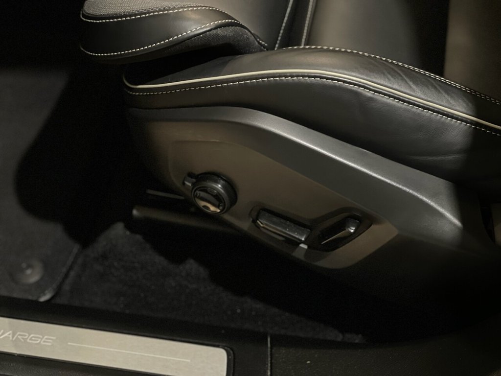 Used Volvo XC60 2022 for sale - 75936651: Photo 44