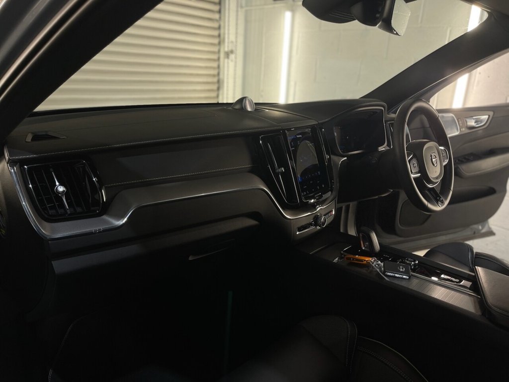 Used Volvo XC60 2022 for sale - 75936651: Photo 45